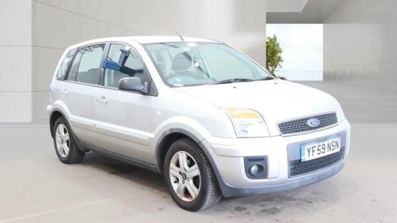 2009 Ford Fusion 1.6 Zetec 5dr in Silver — image 1