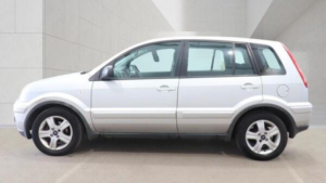 2009 Ford Fusion 1.6 Zetec 5dr in Silver — image 6