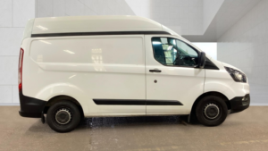 2019 Ford Transit Custom 2.0 300 Ecoblue in White — image 2