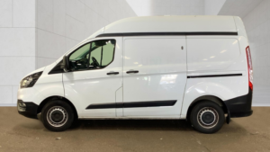 2019 Ford Transit Custom 2.0 300 Ecoblue in White — image 4