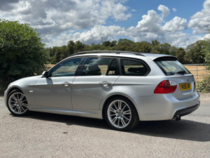 2006 BMW 3 Series 3.0 330i M Sport Touring Euro 4 5dr in Silver — image 6