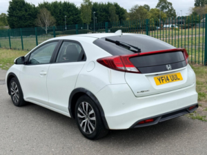 2014 Honda Civic 1.6 I-Dtec Se Plus-T Euro 5 (s/s) 5dr in White — image 2