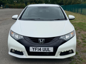 2014 Honda Civic 1.6 I-Dtec Se Plus-T Euro 5 (s/s) 5dr in White — image 3