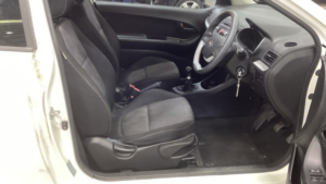 2015 Kia Picanto 1.0 1 in White — image 6