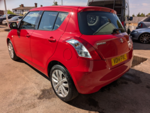 2014 Suzuki Swift 1.2 Sz3 in Red — image 4