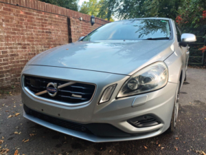 2013 Volvo S60 3.0 T6 R-Design Lux Nav Saloon 4dr Petrol Geartronic AWD Euro 5 (304 Ps) in Grey — image 2