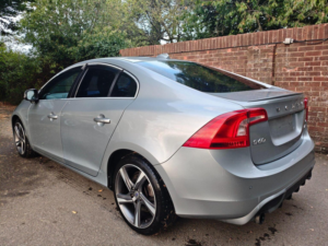 2013 Volvo S60 3.0 T6 R-Design Lux Nav Saloon 4dr Petrol Geartronic AWD Euro 5 (304 Ps) in Grey — image 3