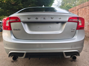 2013 Volvo S60 3.0 T6 R-Design Lux Nav Saloon 4dr Petrol Geartronic AWD Euro 5 (304 Ps) in Grey — image 4