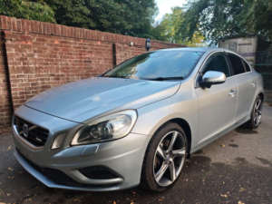 2013 Volvo S60 3.0 T6 R-Design Lux Nav Saloon 4dr Petrol Geartronic AWD Euro 5 (304 Ps) in Grey — image 5
