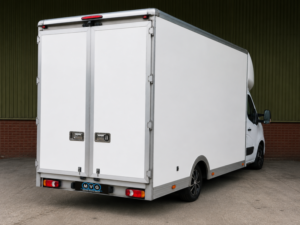 2021 Renault Master 2.3 Platform Cab Fwd Ll35 Dci 135 Business My19 in White — image 3