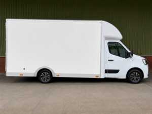2021 Renault Master 2.3 Platform Cab Fwd Ll35 Dci 135 Business My19 in White — image 5