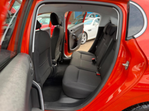 2018 Peugeot 208 1.2 Puretech Tech Edition Euro 6 (s/s) 5dr in Orange — image 5