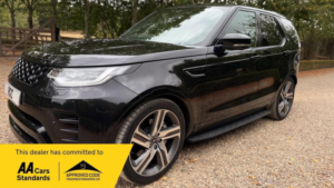 2021 Land Rover Discovery 3.0 D300 Mhev R-Dynamic Hse Auto 4WD Euro 6 (s/s) 5dr in Black — image 5