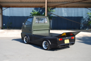 1993 Suzuki Carry Ek Motors Modified Hello Special 660cc Kei Pickup in Green — image 4