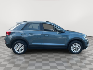 2023 Volkswagen T-Roc 1.5 Tsi Life SUV 5dr Petrol DSG Euro 6 (s/s) (150 Ps) in Blue — image 6