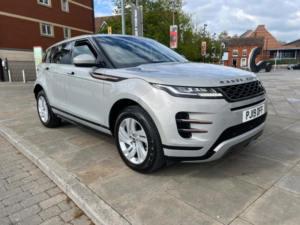 2019 Land Rover Range Rover Evoque 2.0 D200 Mhev R-Dynamic Se SUV 5dr Diesel Auto 4WD Euro 6 (s/s) (204 Ps) in Silver — image 5