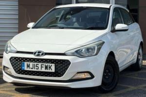 2015 Hyundai I20 1.1 Crdi Blue Drive S Euro 6 (s/s) 5dr in White — image 3