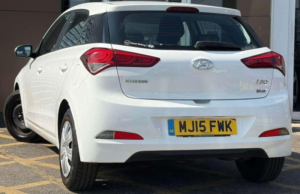 2015 Hyundai I20 1.1 Crdi Blue Drive S Euro 6 (s/s) 5dr in White — image 6