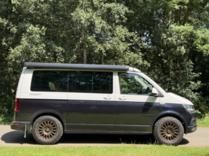 2019 Volkswagen California 2.0 Bitdi Ocean in Blue — image 4
