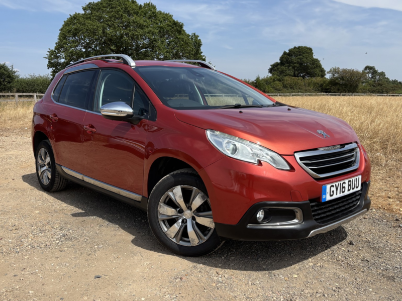 2016 Peugeot 2008 1.2 Puretech Allure in Red — image 1