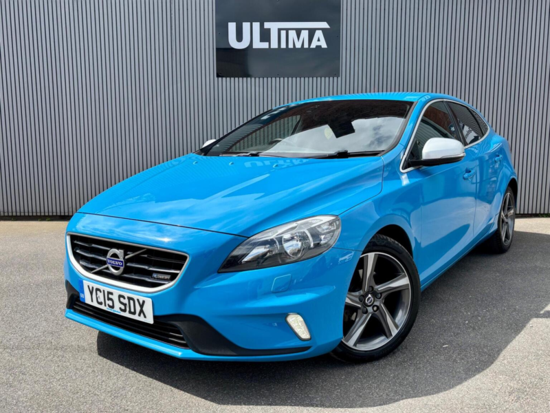 2015 Volvo V40 1.6 D2 R-Design Nav Euro 5 (s/s) 5dr in Blue — image 1