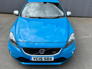 2015 Volvo V40 1.6 D2 R-Design Nav Euro 5 (s/s) 5dr in Blue — image 4