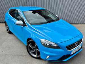 2015 Volvo V40 1.6 D2 R-Design Nav Euro 5 (s/s) 5dr in Blue — image 6