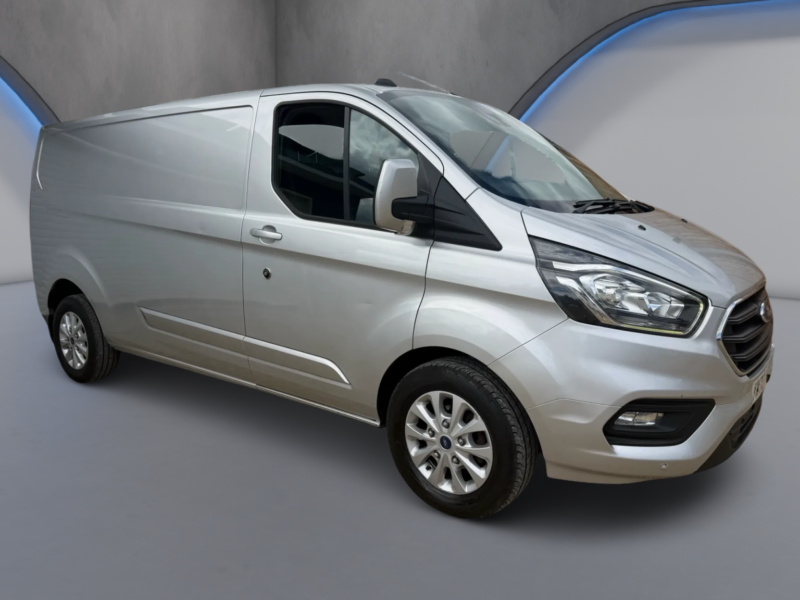 2021 Ford Transit Custom 2.0 Transit Custom Limited Van 300 L2 2.0l Ecoblue 130ps Fwd 6 Speed Manual in Silver — image 1