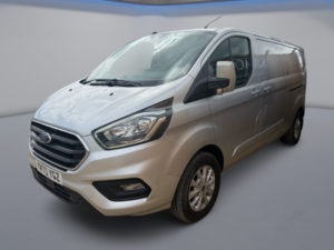 2021 Ford Transit Custom 2.0 Transit Custom Limited Van 300 L2 2.0l Ecoblue 130ps Fwd 6 Speed Manual in Silver — image 3