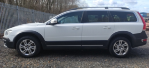 2015 Volvo Xc70 Estate (2013 - 2016) in White — image 2