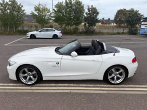 2010 BMW Z4 2.5 23i M Sport Sdrive Euro 5 2dr in White — image 6