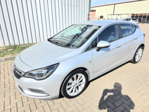 2016 Vauxhall Astra 1.4 I Turbo Tech Line in Silver — image 5