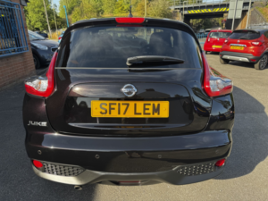 2017 Nissan Juke 1.2 Dig-T Tekna in Black — image 5