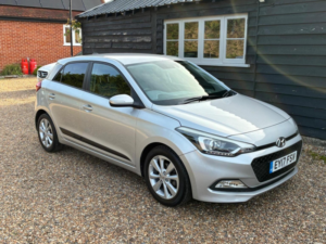 2016 Hyundai I20 1.4 Premium Nav Auto Euro 6 5dr in Grey — image 5
