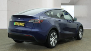 2023 Tesla Model Y (dual Motor) Long Range SUV 5dr Electric Auto 4wde (384 Bhp) in Blue — image 4