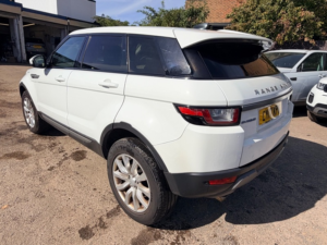 2017 Land Rover Range Rover Evoque Ed4 Se in White — image 3