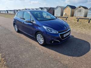 2017 Peugeot 208 1.2 Puretech Allure in Blue — image 2