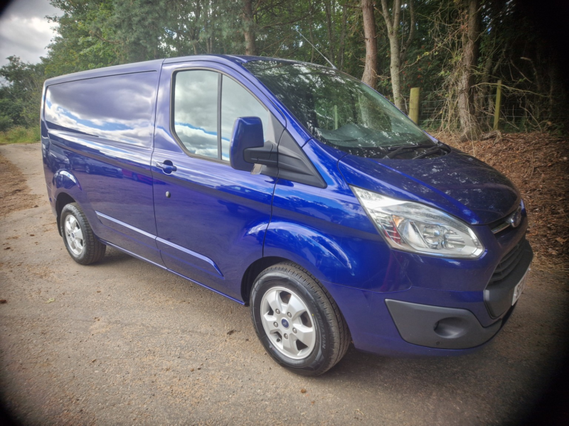 2018 Ford Transit Custom 2.0 Tdci 290 Limited in Blue — image 1