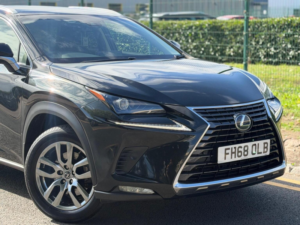 2018 Lexus Nx 2.5 300h Luxury E-CVT 4WD Euro 6 (s/s) 5dr in Black — image 3