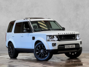 2016 Land Rover Discovery 4 3.0 Sd V6 Landmark Auto 4WD Euro 6 (s/s) 5dr in White — image 4