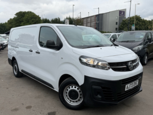 2023 Vauxhall Vivaro 1.5 Prime L2 — image 3
