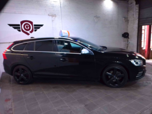 2018 Volvo V60 2.0 R-Design Lux Nav D4 in Black — image 2