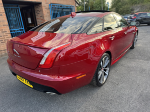 2016 Jaguar Xj 3.0 D V6 R-Sport in Red — image 5
