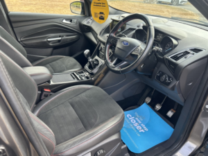 2017 Ford Kuga 1.5 T Ecoboost St-Line in Grey — image 5