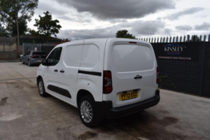 2022 Toyota Proace City 1.5 Bluehdi Icon Short Panel Van Swb Euro 6 (s/s) 5dr in White — image 6