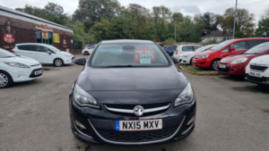 2015 Vauxhall Astra 2.0 Cdti Ecoflex Elite in Black — image 4