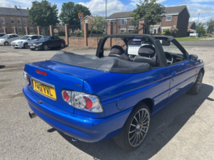 1998 Ford Escort 1.8 I Ghia in Blue — image 4