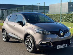 2017 Renault Captur 1.2 Tce Energy Dynamique S Nav Euro 6 (s/s) 5dr in Grey — image 5