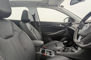 2020 Vauxhall Grandland X 1.5 Turbo D Blueinjection Elite Nav SUV 5dr Diesel Manual Euro 6 (s/s) (130 Ps) in White — image 3
