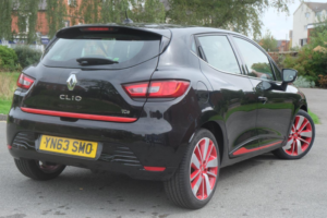 2013 Renault Clio 0.9 Tce Dynamique S Medianav Euro 5 (s/s) 5dr in Black — image 6